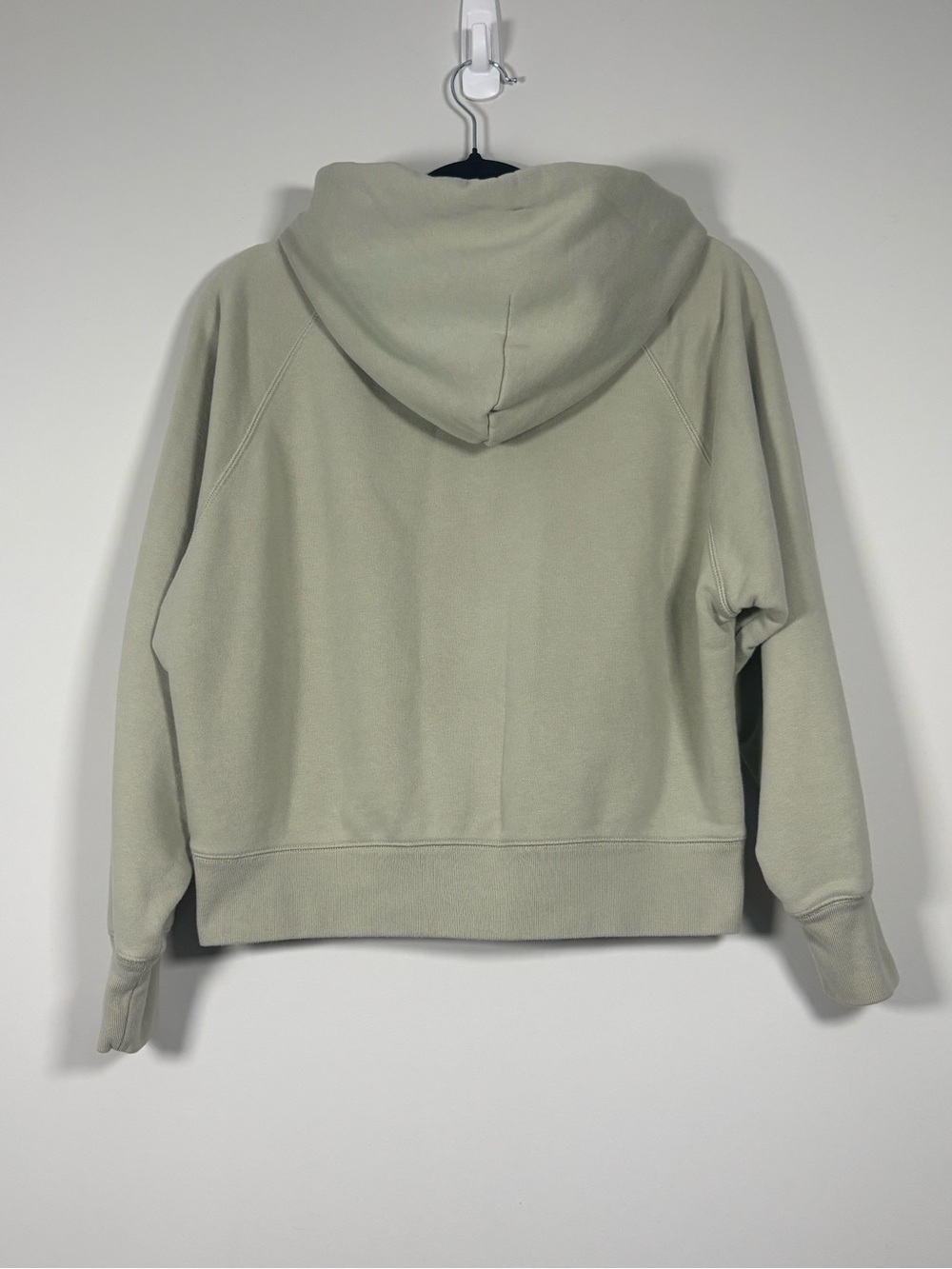Uniqlo Raglan Sleeve Cropped Pullover Hoodie Size Small - Picture 2 of 5